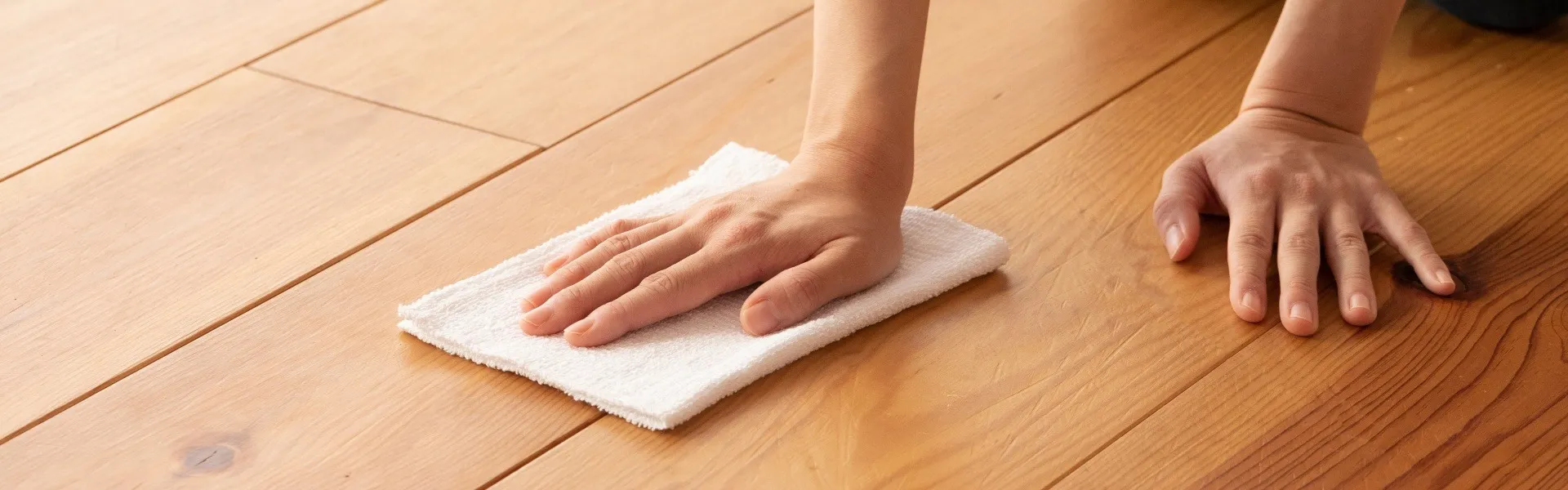 フロアメンテナンス